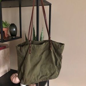 💌 3/$25 | Green Canvas Tote Bag